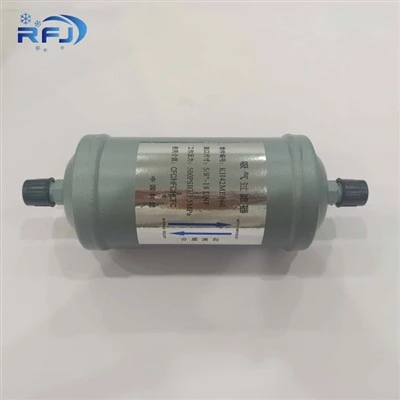 Kruvi kompressori filtrikujundus